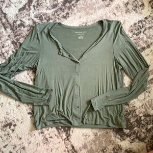 Soft and Sexy AE snap button top